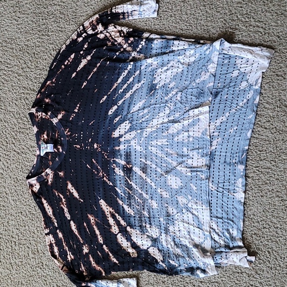 Hard Tail Forever Hole Punch Tunic Pullover - Picture 4 of 6